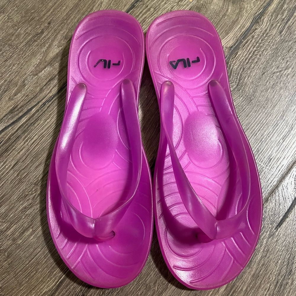 Fila Sport Women's Flexible Outsole Flip Flops Jelly Purple White Sz 9/10
